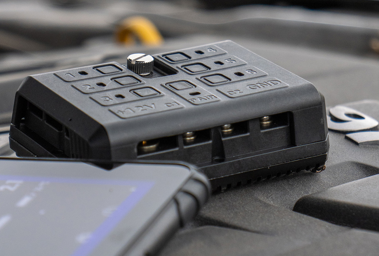 DMD PowerBox - Smart Motorcycle Power Hub